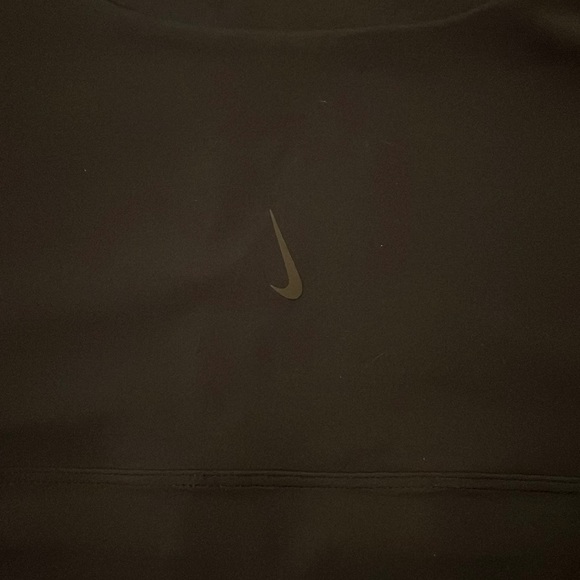 Nike Yoga Luxe Crop Tank - Brand New With Tags - Picture 6 of 13